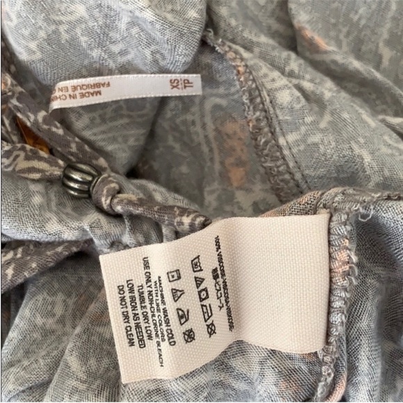 Like New Free People Universal Surplice Jumpsuit in Taupe EUC - Picture 8 of 8